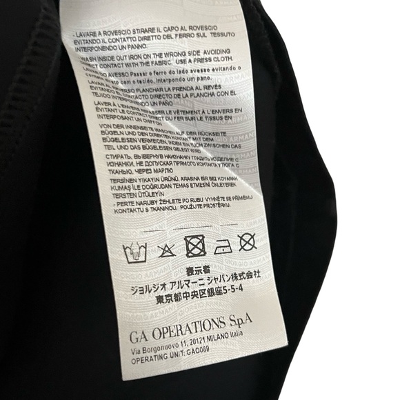 FINAL SALE Giorgio Armani Black & White Graphic Logo Cotton T-Shirt Women’s 4 - Picture 9 of 10